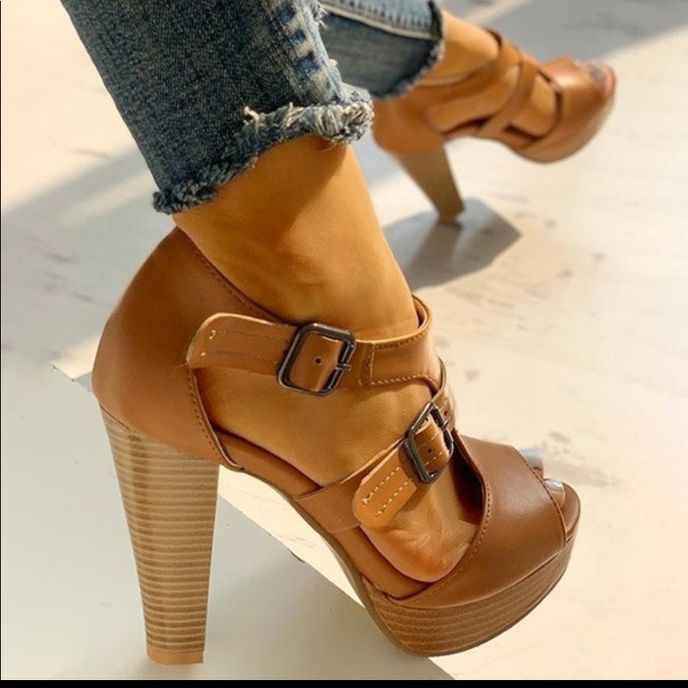 Heel Platform
